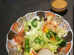 -铭牛烧肉·和牛海鲜自助(高新月牙湖店)