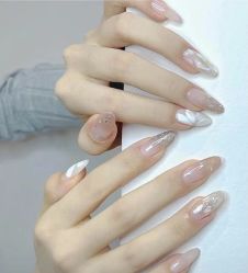 -悦指间美甲美睫