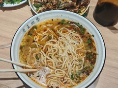 -老王四季抻面(南六东路店)