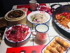 -贤合庄卤味火锅(时代广场店)