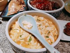 招牌虾黄豆腐-南京大牌档(济南万象城店)