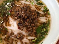 -湘人龙记老长沙米粉(华普国际大厦店)