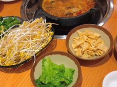 -黔三一夺夺粉酸汤火锅(百信店)