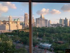 -捞王锅物料理(上海世茂广场店)