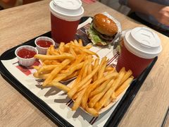 -The Habit Burger Grill 哈比特汉堡(复兴soho店)