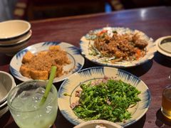 -Cuc Gach Quan Restaurant