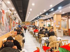 大堂-江城燕子大排档(江汉路步行街店)
