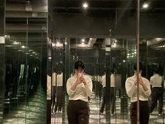 -穹六人间 people 6(岳阳路店)