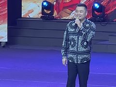 -南风大剧院莎梦二人转剧场