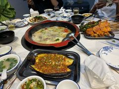 -牛得很·鲜牦牛肉烧烤·牛羊肉菌汤锅(康定店)
