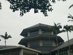 -麓湖高尔夫球俱乐部