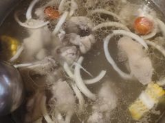 -喃喃椰·糟粕醋·椰子鸡火锅(七堡花园店)