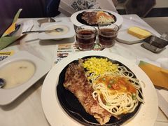 -豪客来牛排(中央花苑店)