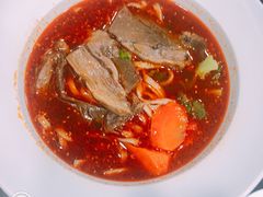 金牌麻辣牛肉面-康师傅私房牛肉面(北京南站店)
