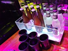 -喜鹊音乐酒馆(西街店)