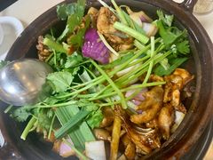-胡须佬鸡煲四季火锅(龙珠大道店)