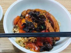 焖肉面-常熟炒浇面·沁园春面馆