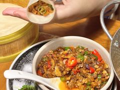 -雀舞云南菜(天津天河城购物中心店)