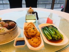 -亢龙太子酒轩(东湖店)