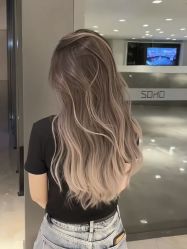 -丝语萱形象