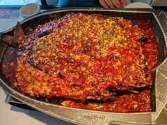 -江边城外烤全鱼(世茂广场店)