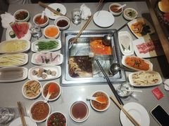 -海底捞火锅(新松江路店)