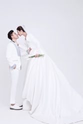 -全城热恋璀璨婚纱摄影(国贸总店)