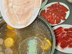 -官塘陈记鱼生·潮汕砂锅粥·牛肉火锅(潮枫路总店)