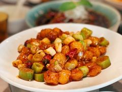 -雀蓝川菜(奥体广场店)