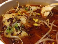 -渝是乎酸菜鱼(龙旗购物中心店)