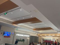 -肥肥虾庄·金牌油焖大虾(汉口城市广场店)