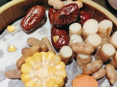 -鸽子侯·家宴·平价海鲜(市图书馆店)