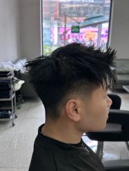 -韩国丽安形象设计