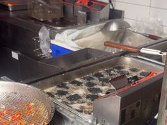 -黑色经典臭豆腐·湖南特产(步行街店)