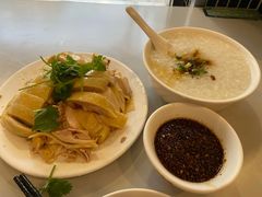 -月亮房·白斩鸡(娄山关路店)