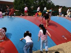 -季高兔窝窝亲子园(上海薰衣草公园店)