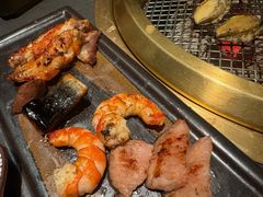 -铭牛烧肉·和牛海鲜自助(高新月牙湖店)