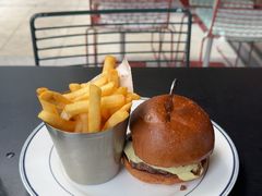 芝士汉堡-尚牛社会 Beef & Liberty(浦东嘉里城店)