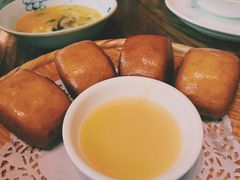 炼乳黄金馒头-辛香汇(飞洲店)