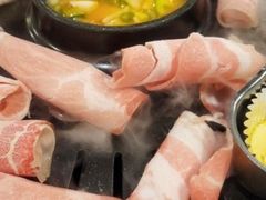 -江南猪肉商会无限续吃(弘大店)