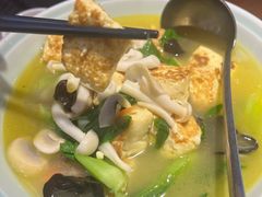 杂菌手工豆腐-涌觅名灶·本地海鲜宁波菜(财富广场店)