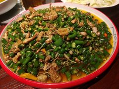 大盘肥肠鸡-易老头三样菜(南滨路总店)