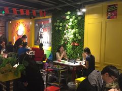 -钢管厂五区小郡肝串串香(奥克斯广场锦城万达店)