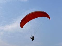 -趣飞飞黑麋峰国际滑翔伞基地