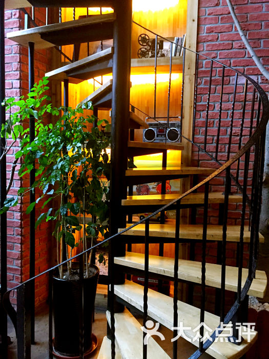 misoxi 米索西 音乐主题西餐厅(漕宝路店)图片 - 第11张