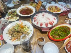 -叶派龙虾•招牌香辣蟹·海鲜(中海国际店)