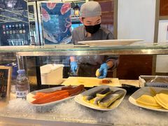 -大中华希尔顿酒店-念自助餐·嗨啤·小龙虾