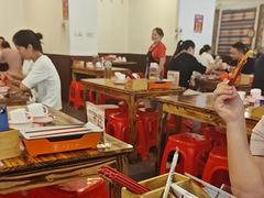 -冶建镜子·老南昌大排档·江西虾王(总店)