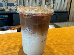 -星巴克臻选(上海长风大悦城店)