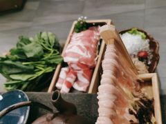 -湊湊火锅·茶憩(打浦桥日月光店)